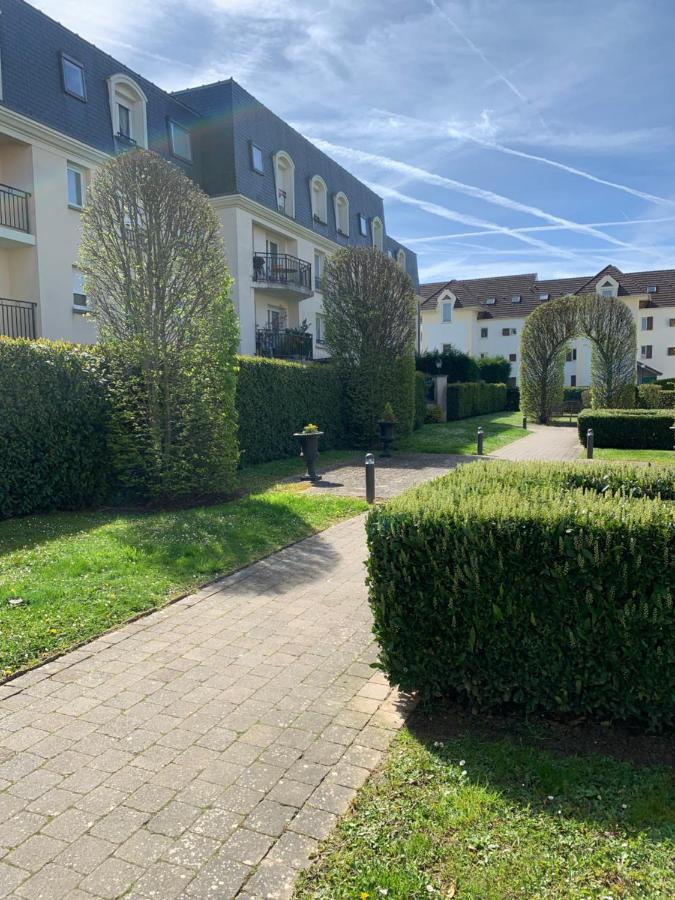 Luxury Appartement Disneyland Magny-le-Hongre Exteriér fotografie